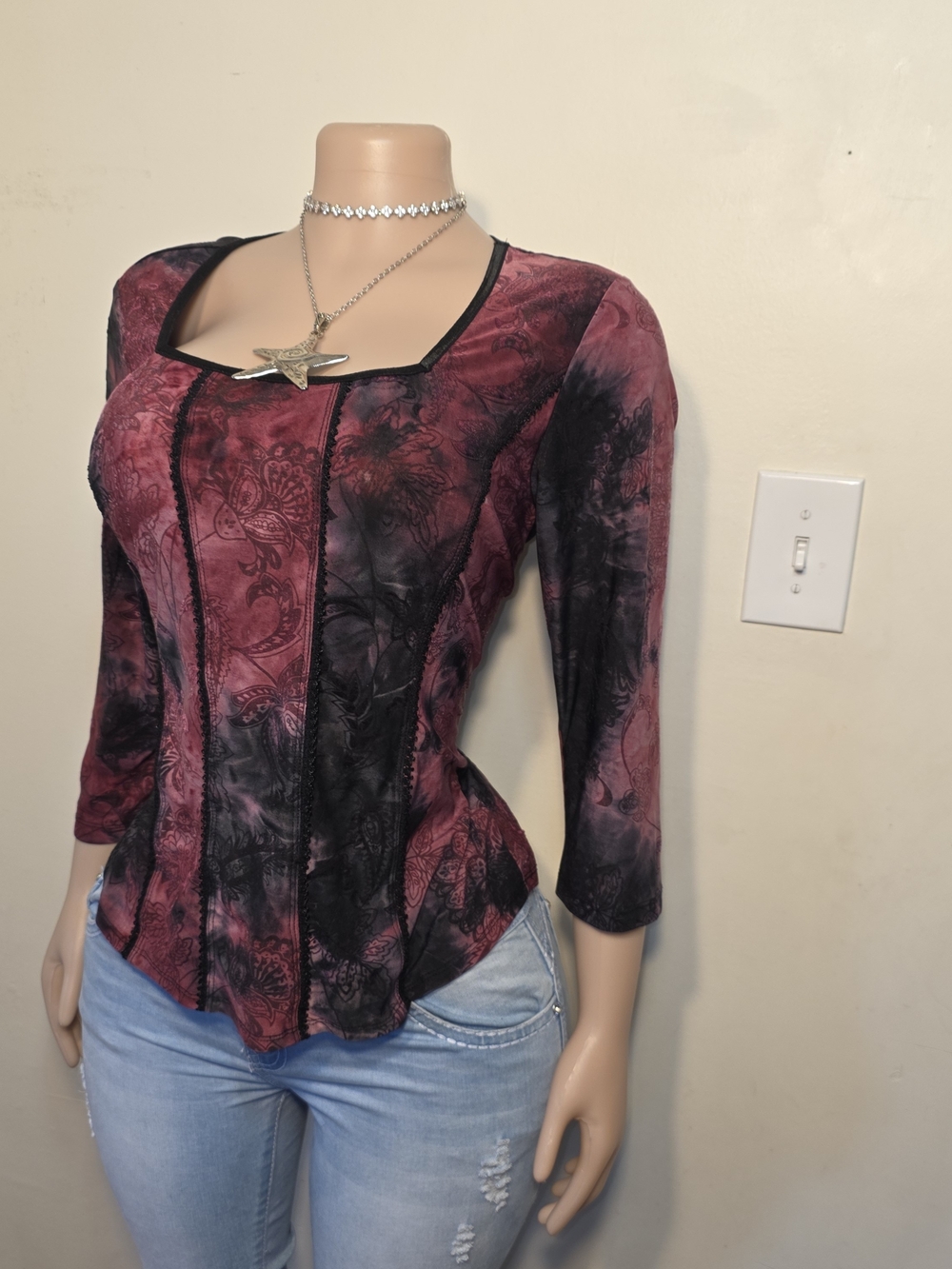 ☆Dressbarn Pink and Black Patterned Peplum Top☆ - Picture 2 of 4